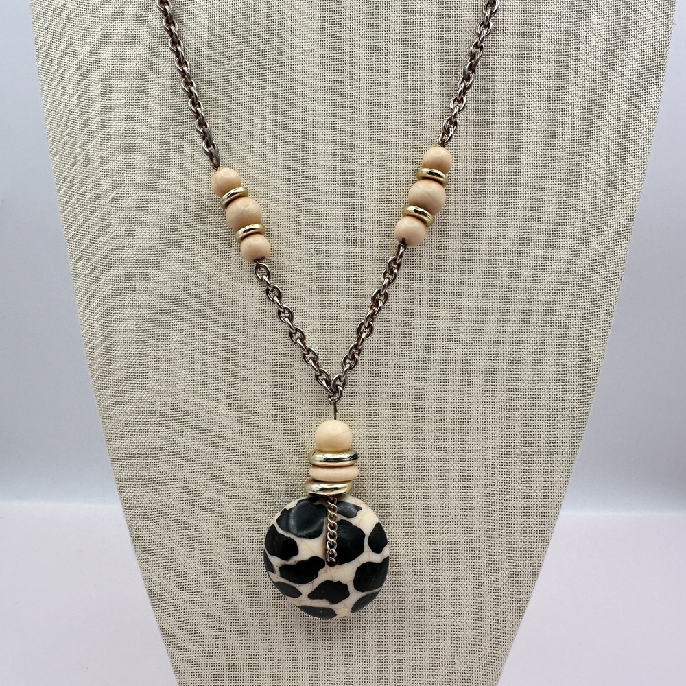 Vintage 90s Chunky Animal Print Pendant Necklace Boho Silver Tone Chain